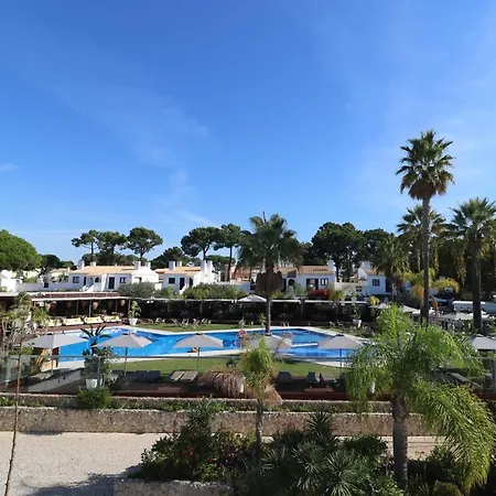 Aparthotel Honorio - Pool And Garden