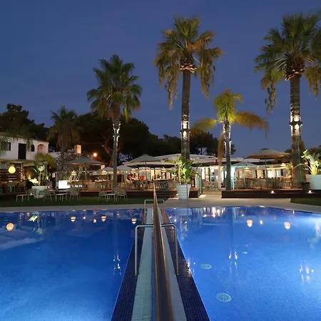 Apartmanhotel Honorio - Pool And Garden 3*