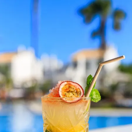 Honorio - Pool And Garden 3*