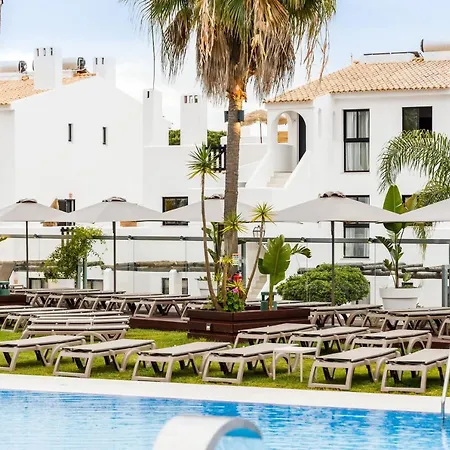 Honorio - Pool&garden Apartahotel