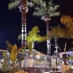 奥诺里奥公寓 公寓式酒店 维拉摩拉